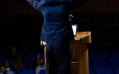 How Motivational speaking empowers mental toughness
